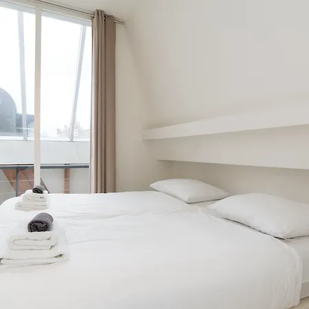 아파트 Penthouse Mansion